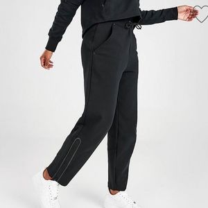 NWT plus size XXL Nike tech fleece sweatpants